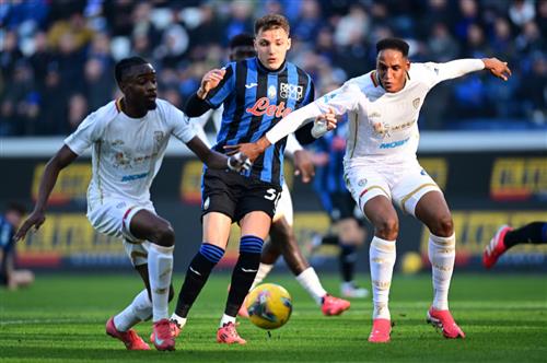 อัตตาลี vs โวลาเกลีย แย่งบอล