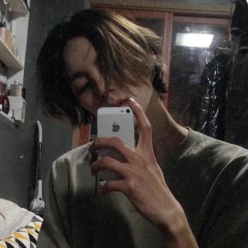 6686体育铁牌作者Barry