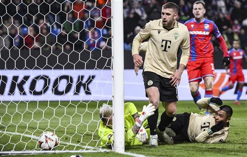 วิตอเรีย พัลเซ่น vs เฟเรนซ์วาโรซี่ ทีซี