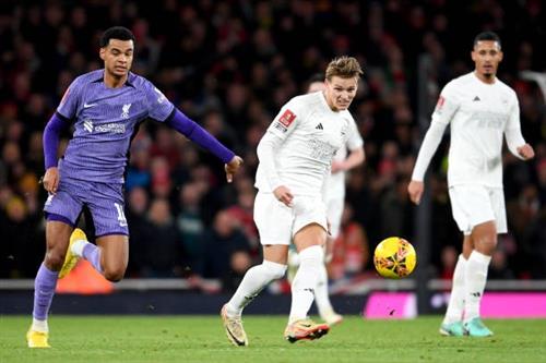 อาร์เซนอล vs ลิเวอร์พูล