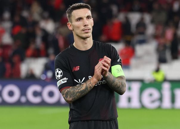 Bild: บาเยิร์นกำลังพิจารณาอย่างจริงจังในการแย่งชิง Grimaldo แต่นักเตะใฝ่ฝันที่จะกลับสเปน