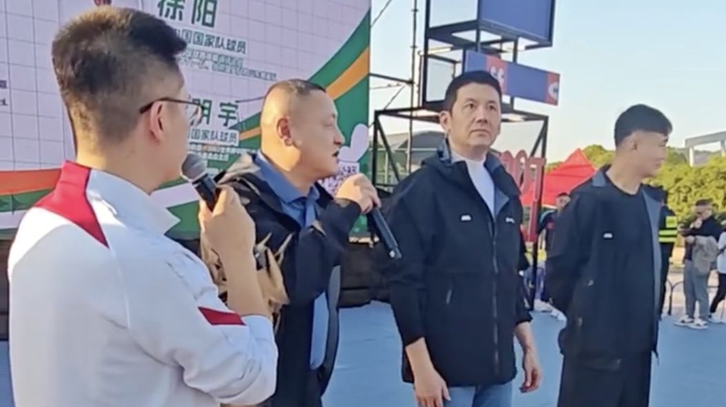 Ma Mingyu พูดถึง Hunan Super League: ไม่ว่าจะเป็นซูเปอร์ลีกอะไรก็ตามการพัฒนาอย่างแข็งแกร่งต่อไปเป็นสิ่งสำคัญมาก